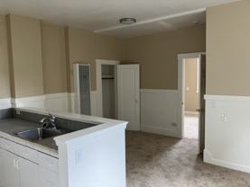 1526 Everett St #4 - Photo 1 of 1