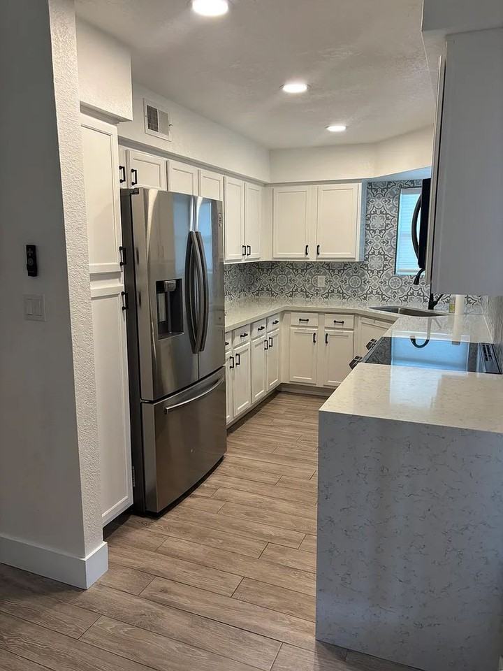 8787 E Mountain View Rd #1006 - Photo 3 of 15