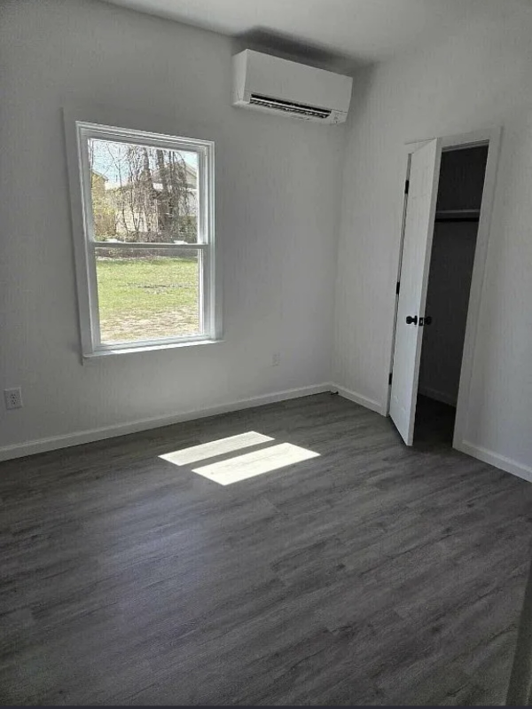 19 Mygatt St #1 - Photo 7 of 12