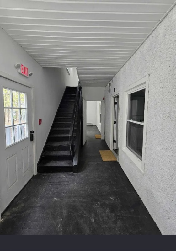 19 Mygatt St #2 - Photo 4 of 12