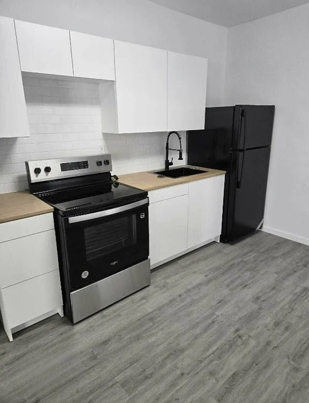 19 Mygatt St #4 - Photo 5 of 12