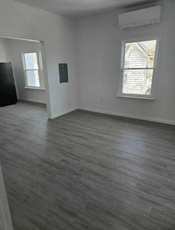 19 Mygatt St #4 - Photo 7 of 12