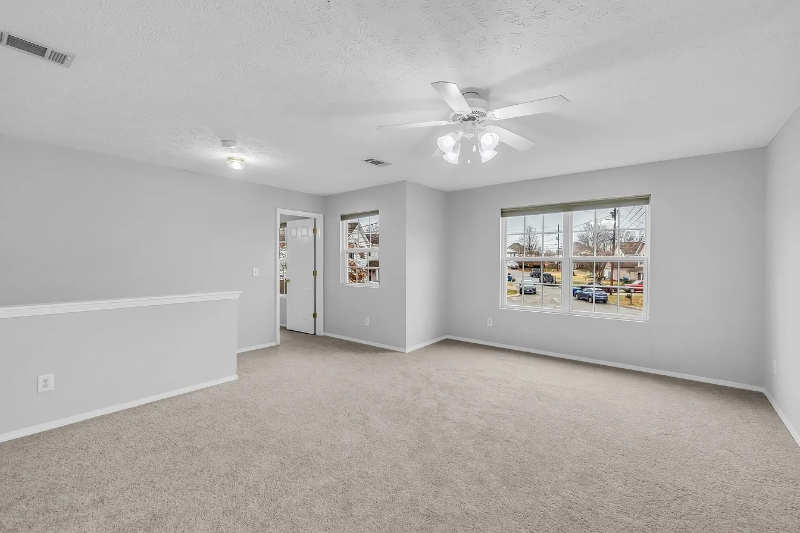 108 Neville Ct - Photo 4 of 7