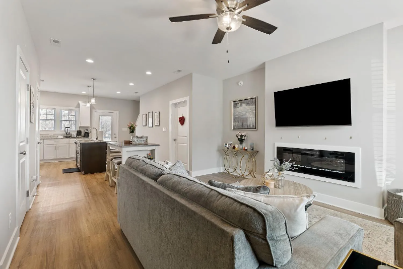 36 English Commons Dr - Photo 6 of 20