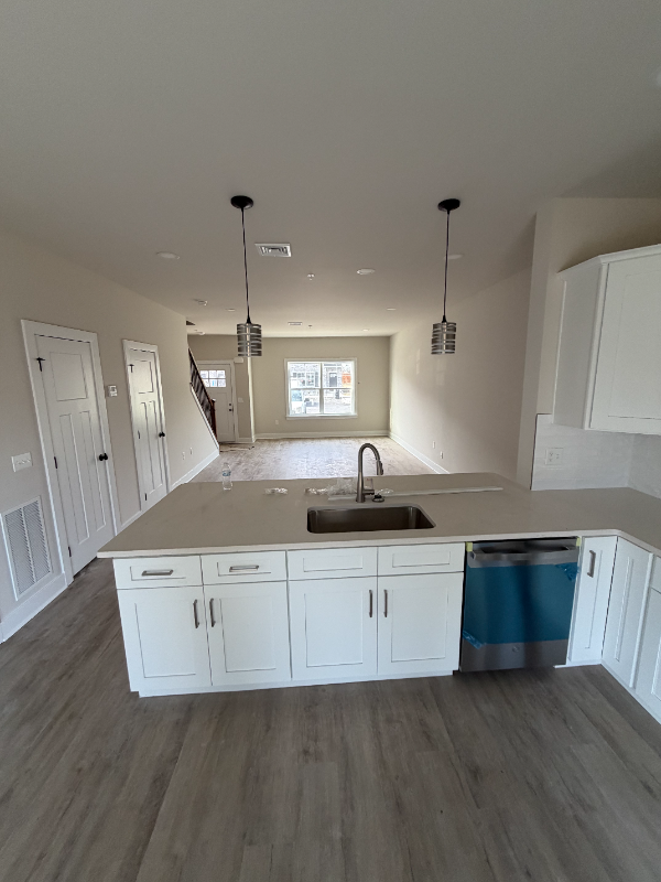 1411 Greenview Dr #1 - Photo 5 of 15