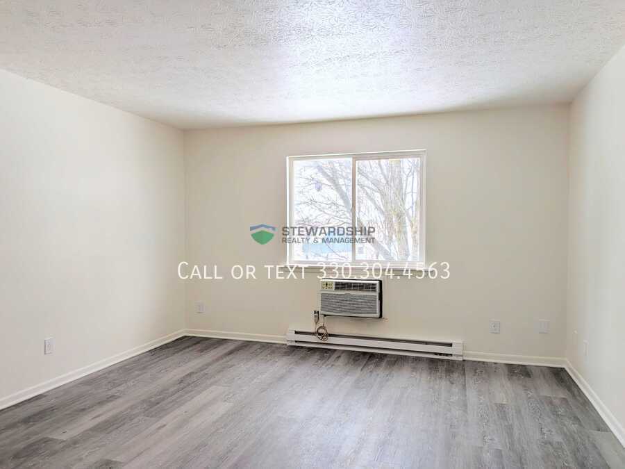 7270 Stuhldreher St Nw #8 - Photo 3 of 22