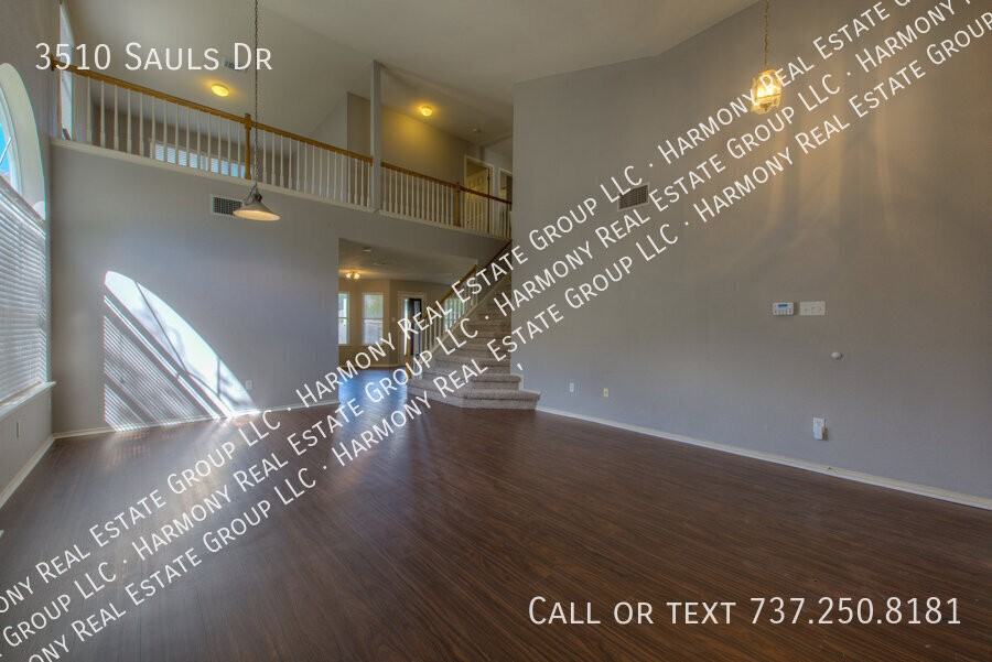 3510 Sauls Dr - Photo 4 of 17