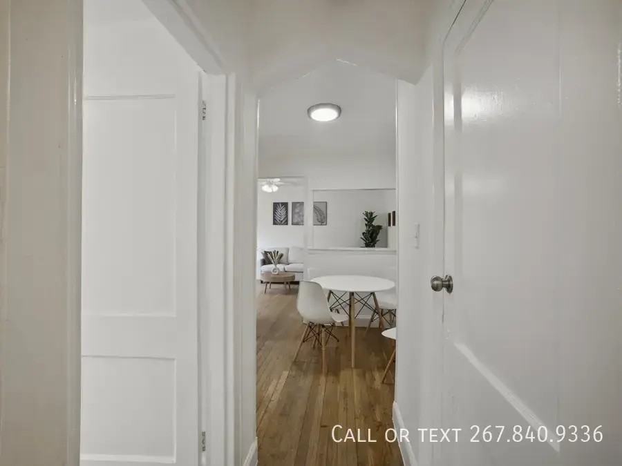 4233 1st St Se #1 - Photo 4 of 33