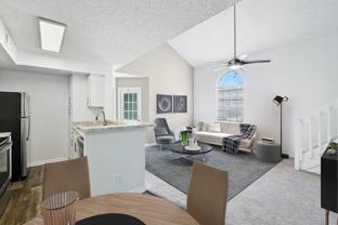 Lake Tivoli - Photo 1 of 1