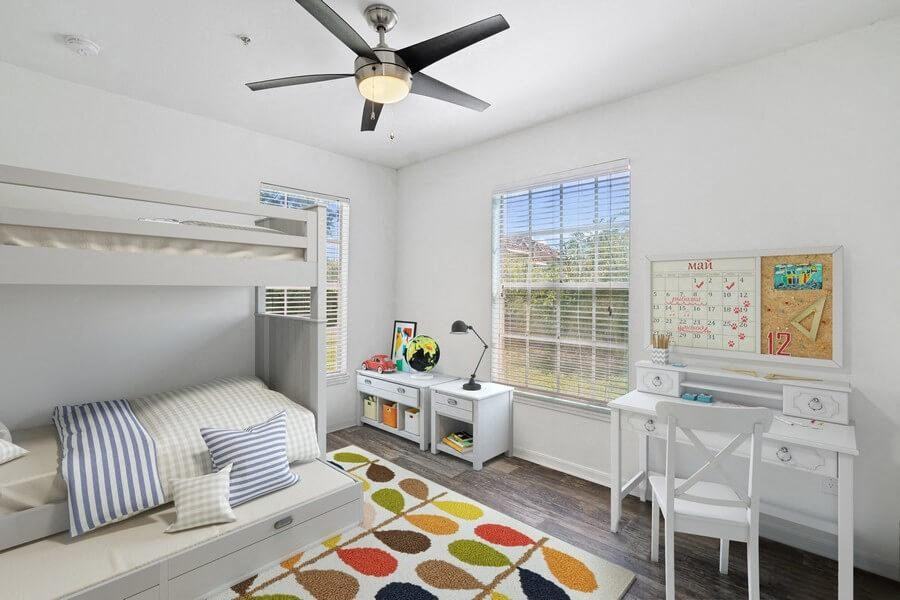 Lake Tivoli - Photo 6 of 36