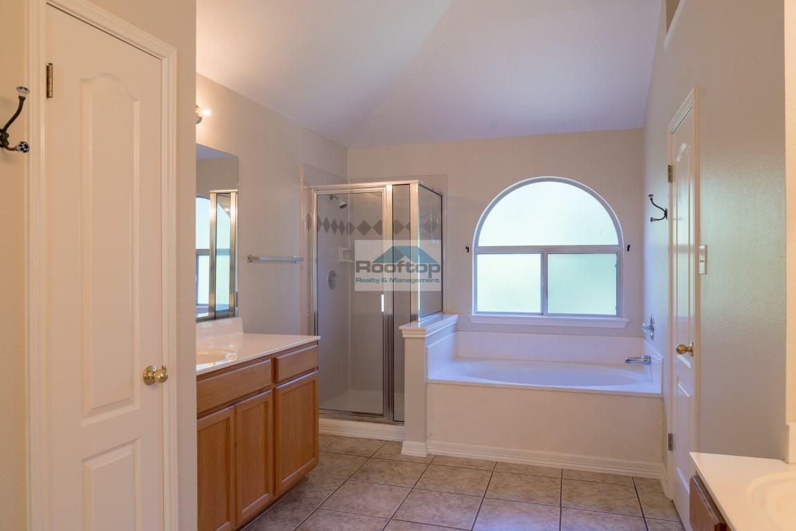 233 Cordero Dr - Photo 6 of 11