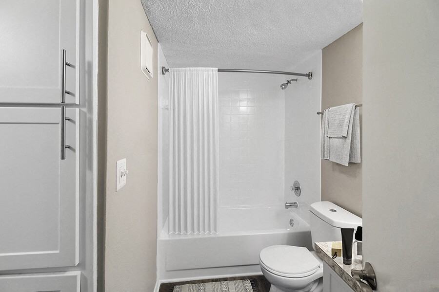 Abbington Heights - Photo 6 of 32