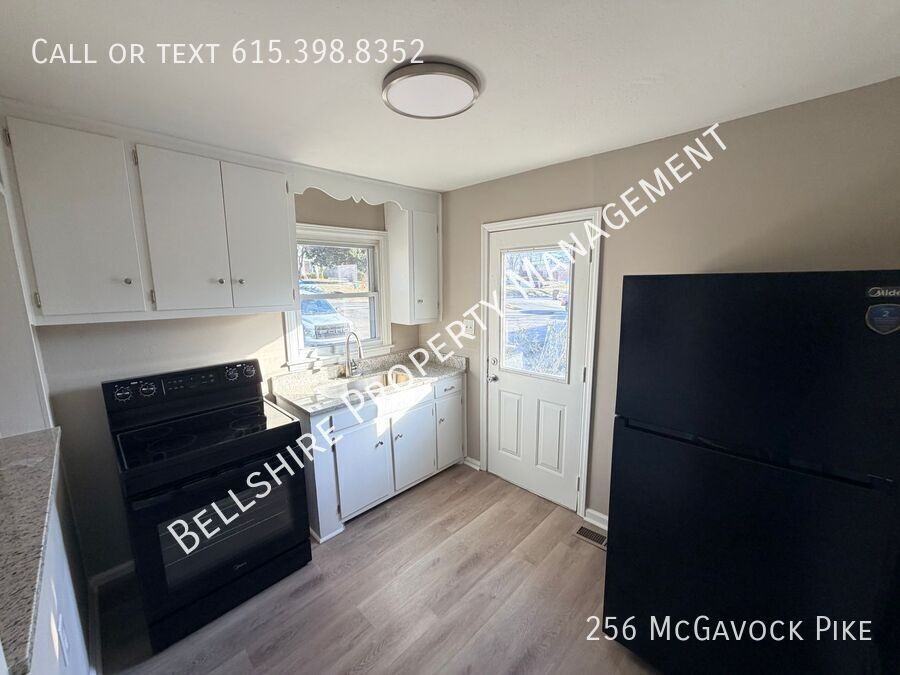 256 Mcgavock Pike - Photo 4 of 9