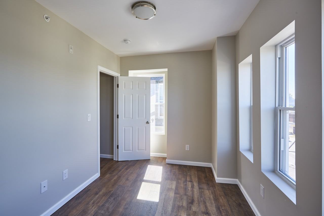 5514 Woodland Ave #2 - Photo 5 of 7