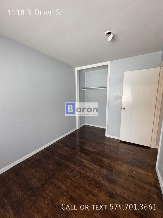 1118 N Olive St - Photo 7 of 9