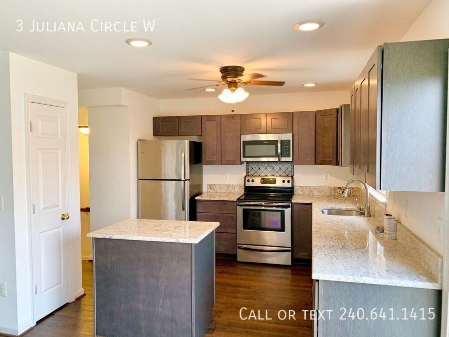 3 Juliana Cir W - Photo 5 of 18