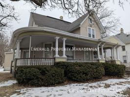 featured image of 946 N Church St #946