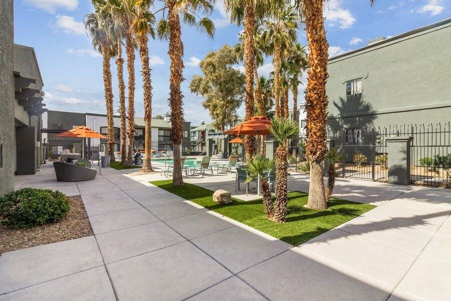 Viridian Palms - Photo 4 of 22