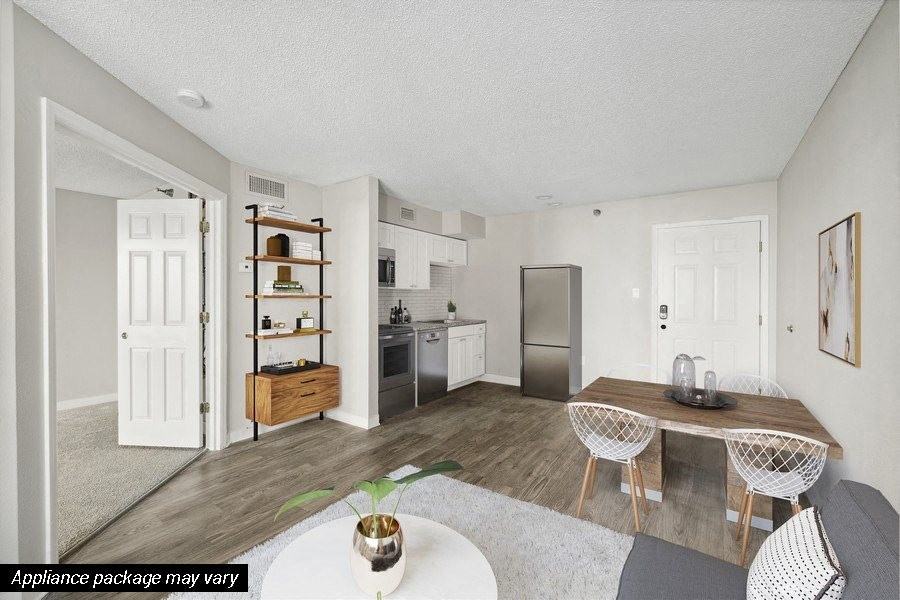 Lenox Cove - Photo 3 of 28