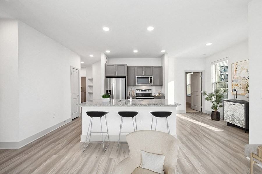 Aubrey Junction Apartments - Photo 5 of 41