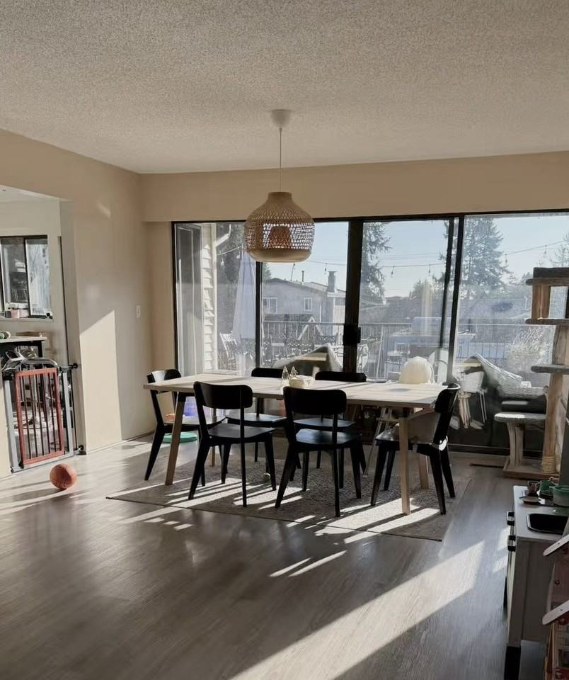 14450 16A Avenue - Photo 7 of 13