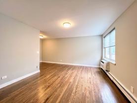 528 W Oakdale Ave #233 - Photo 1 of 1