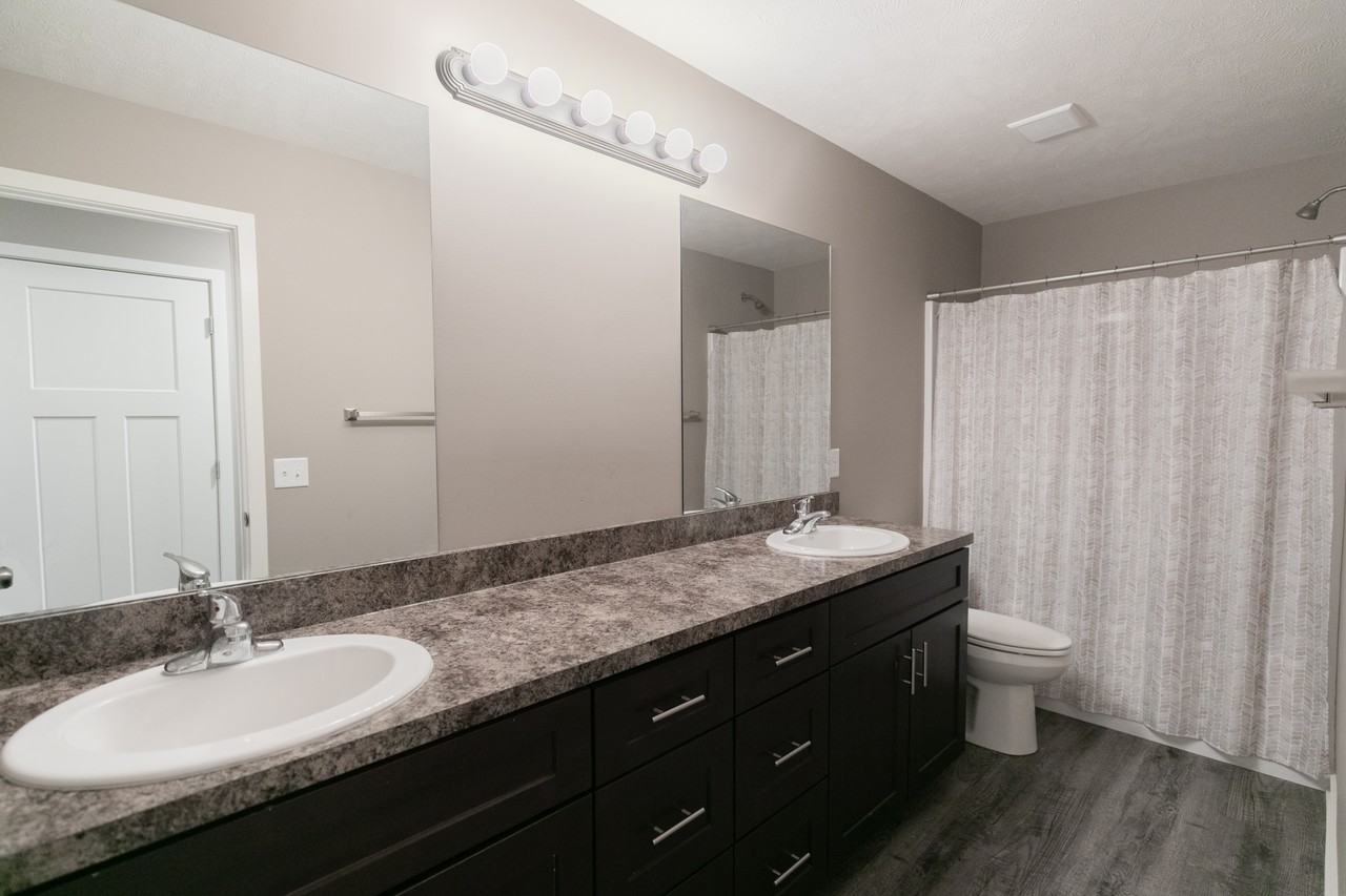 2811 Q St #4 - Photo 4 of 15