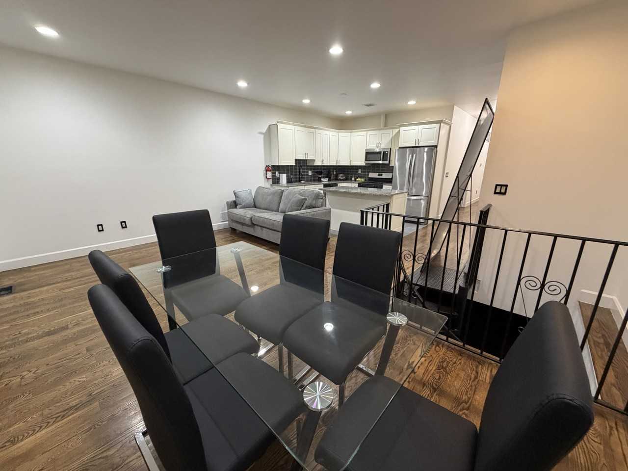 192 Arlington Ave #1 - Photo 5 of 20