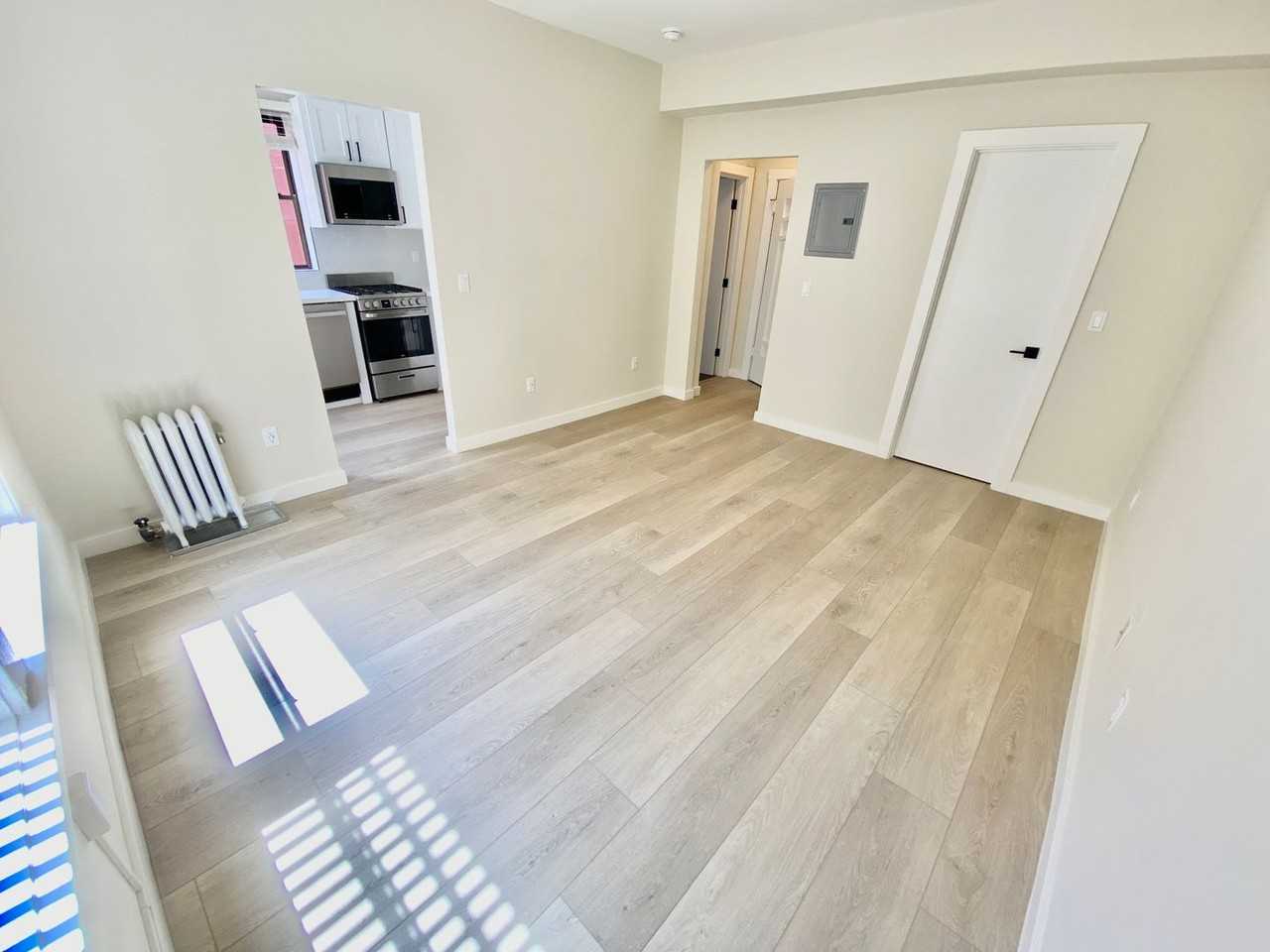 535 Taylor Street - Photo 2 of 25