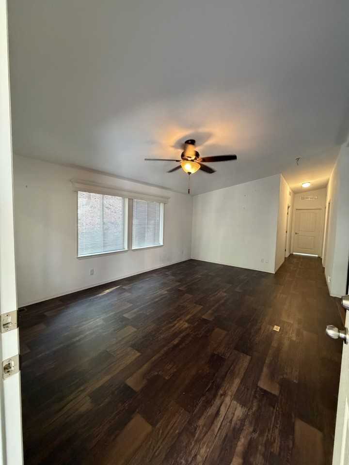 13345 Pasquale Rd #NA - Photo 7 of 21