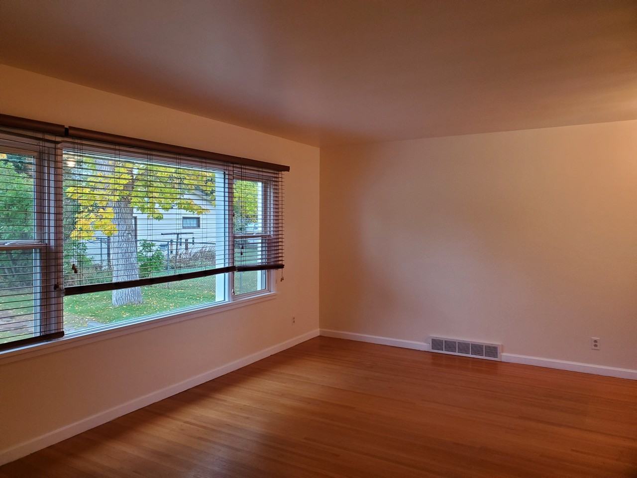 3408 3rd Ave S #NA - Photo 4 of 18