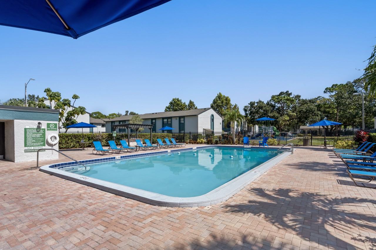 Oasis at Bayside - Photo 4 of 41