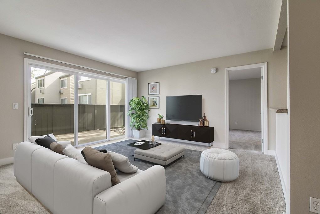 Boulevard - Photo 7 of 34