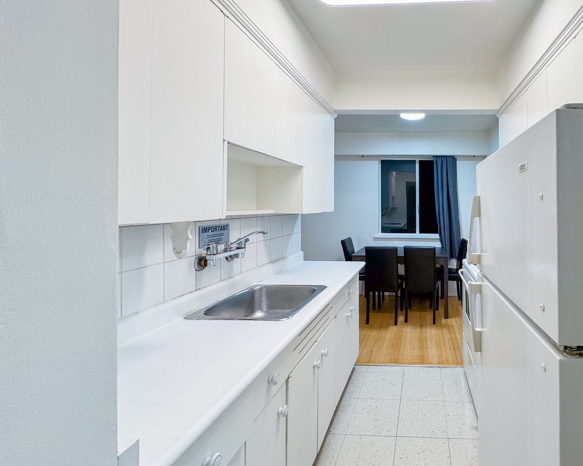 1925 Nelson Street #201 - Photo 3 of 10