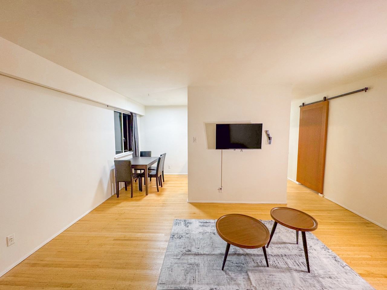 1925 Nelson Street #201 - Photo 4 of 10