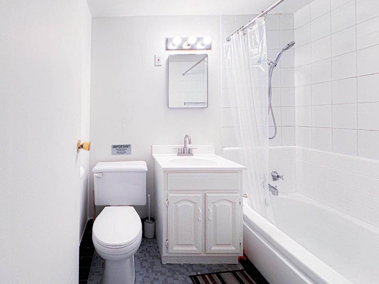 1925 Nelson Street #201 - Photo 6 of 10