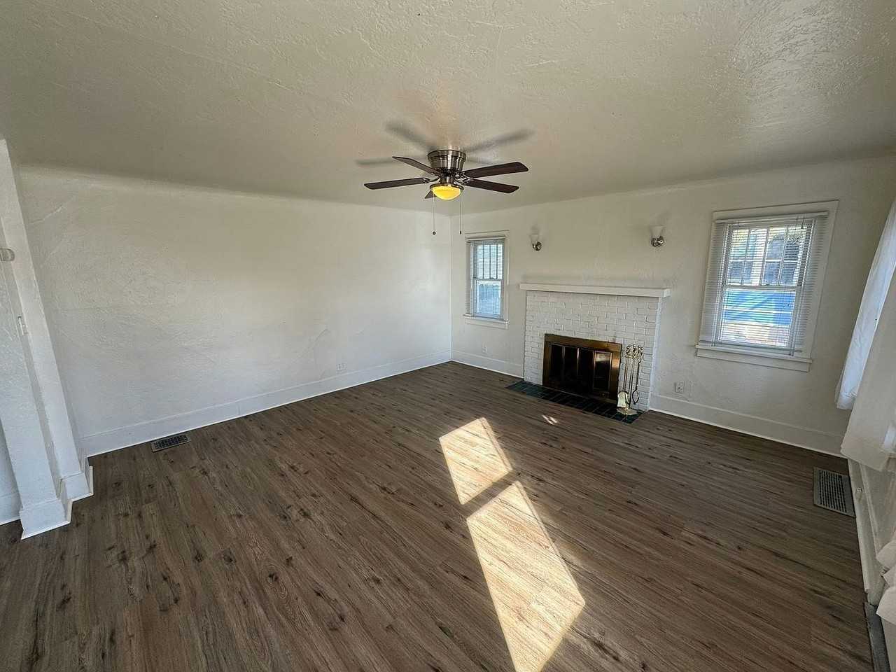 715 West 6th Street - Photo 6 of 16