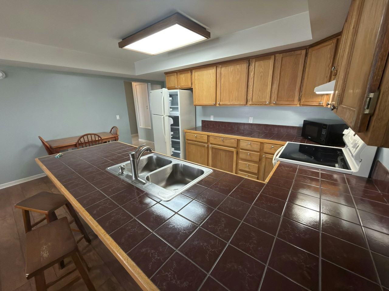 169 Brookview Ln, Unit 2bed - Photo 6 of 13