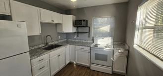 2544 16th Avenue South, Unit C (TOP) - Photo 1 of 1