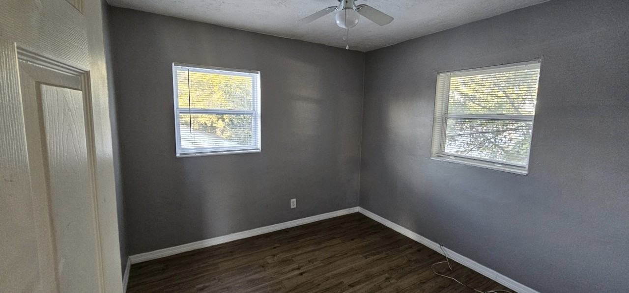 2544 16th Avenue South, Unit C (TOP) - Photo 2 of 3