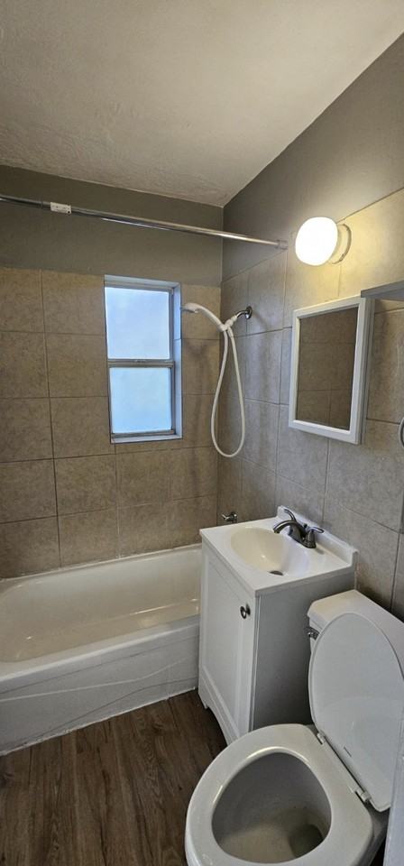 2544 16th Avenue South, Unit C (TOP) - Photo 3 of 3