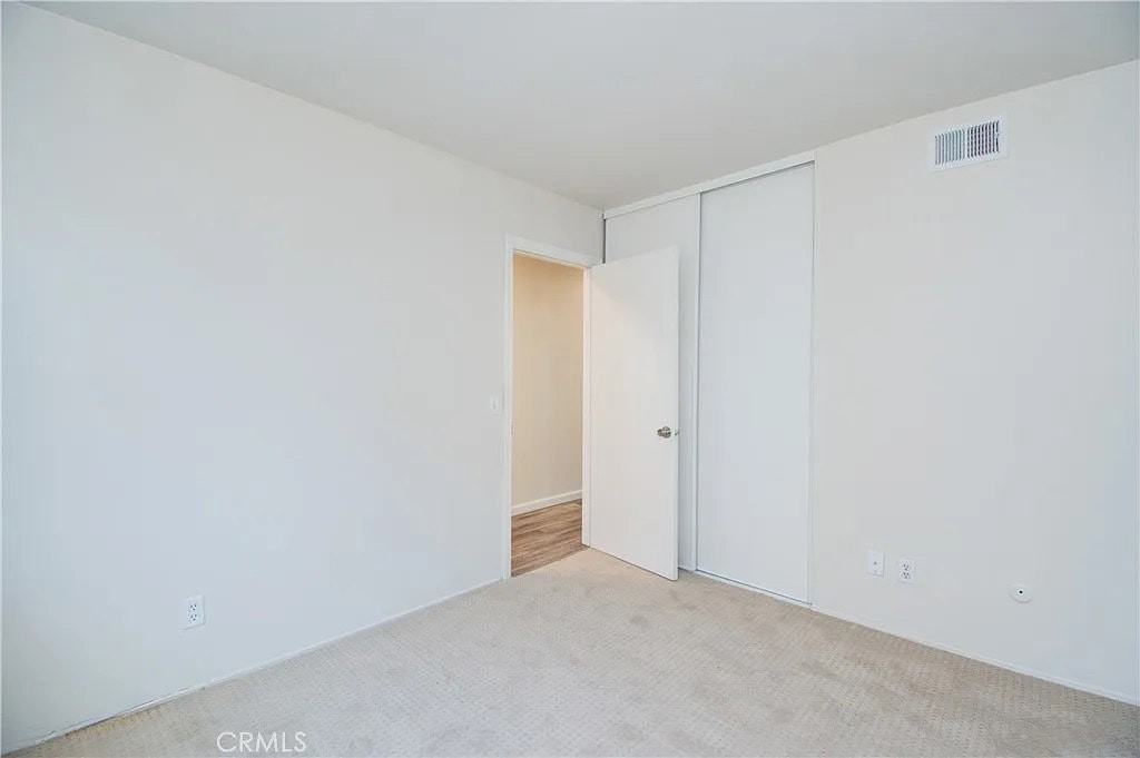 4418 Jill St - Photo 2 of 19