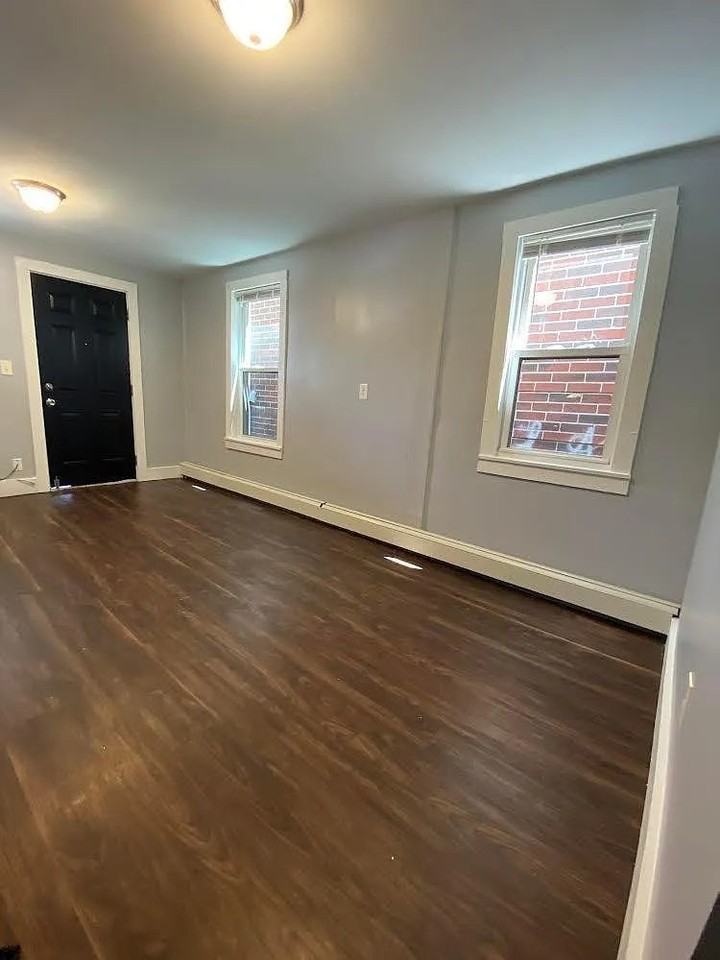 178 Central Street, Unit 5 - Photo 3 of 14