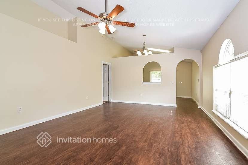 6304 Calamari Pl - Photo 6 of 21