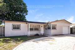 7438 Taft St - Photo 1 of 1