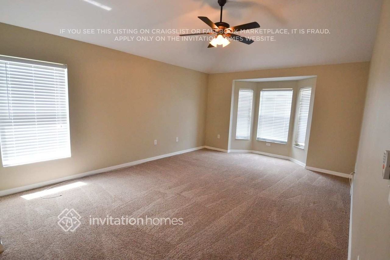 12711 Standbridge Dr - Photo 7 of 12