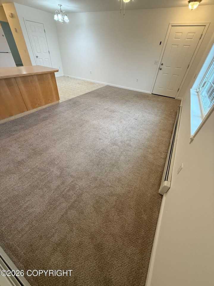 8148 W Donna Marie Ln #3 - Photo 5 of 17