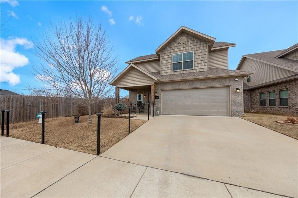 396 N Torc Ln - Photo 2 of 32