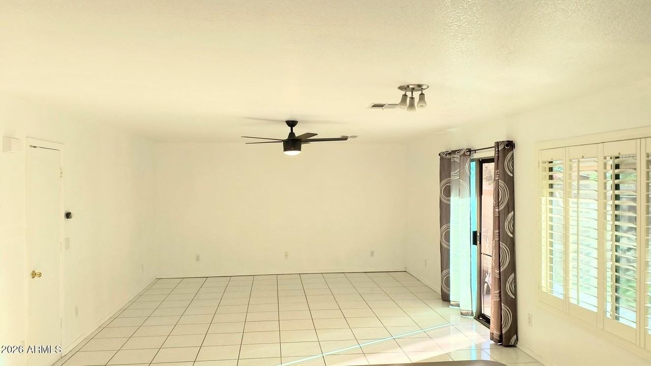 18170 N 89th Ln - Photo 7 of 23