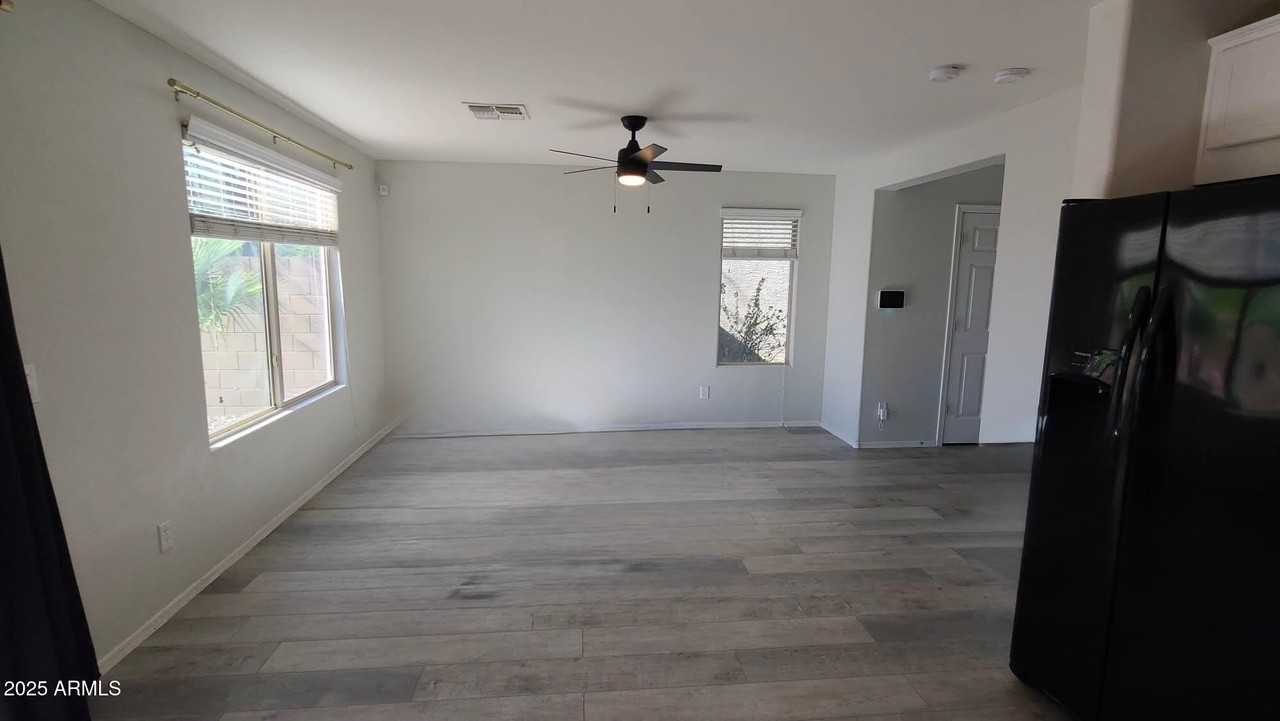 2542 N Palo Verde Dr - Photo 6 of 23